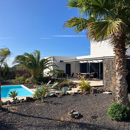 Majanicho Rock - Villa With Heated Pool Лахарес Екстер'єр фото